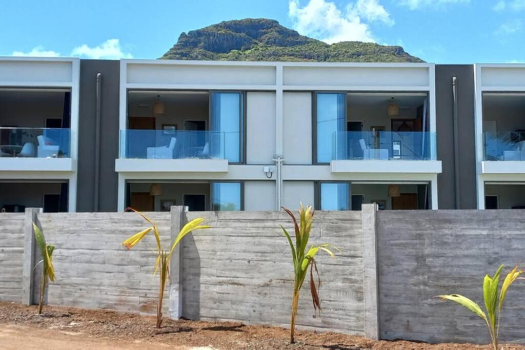 Bois Mapou Self Catering Apartments Unit 101 Riviere Noire Exterior photo