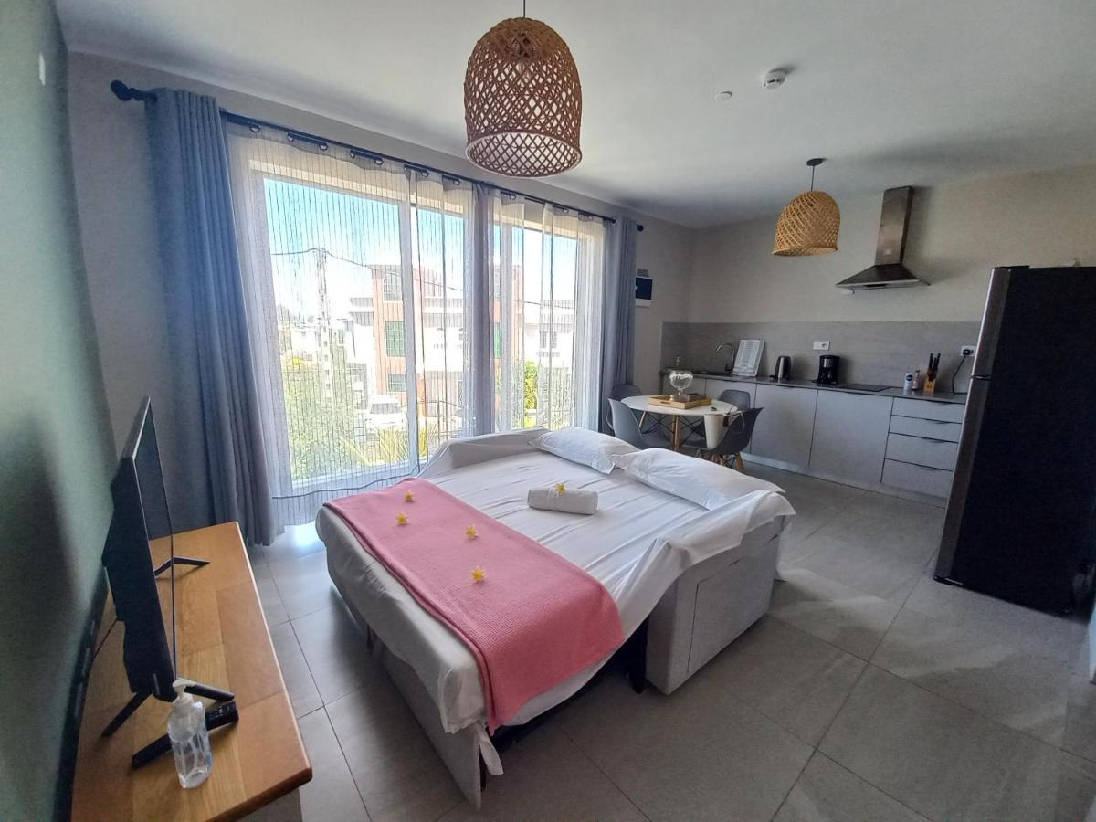Bois Mapou Self Catering Apartments Unit 101 Riviere Noire Exterior photo